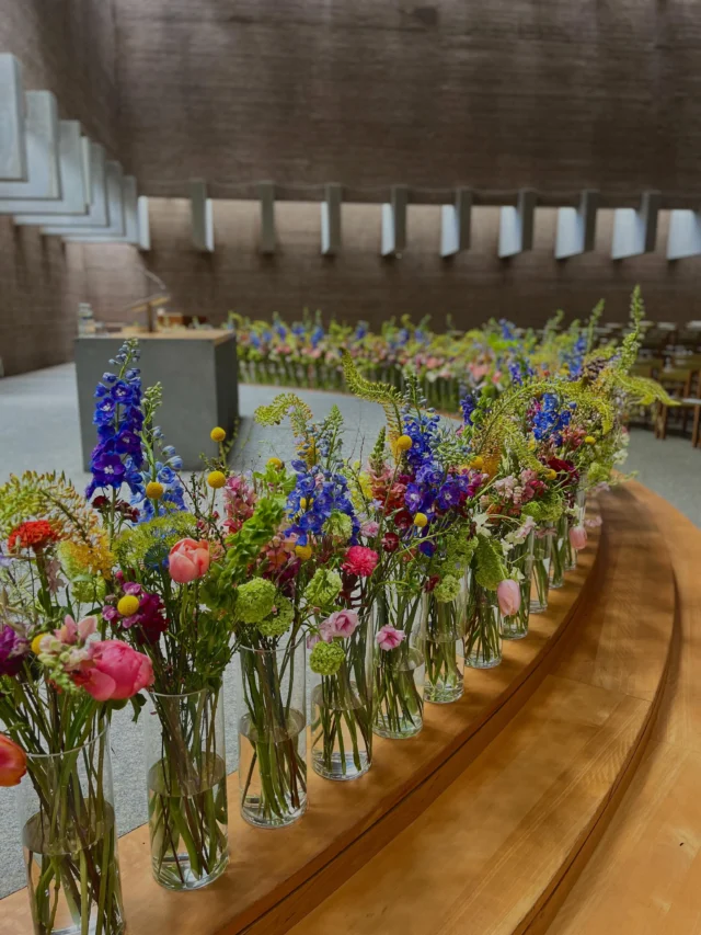 7.5.2026 Abdankung von Esther und Rudolf Guyer in der Kirche Glaubten, Affoltern.
In Kollaboration mit @sandraburn